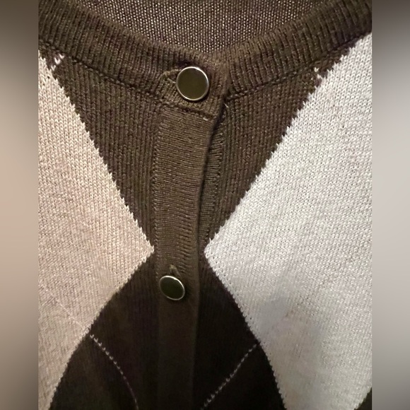 Women’s NY & Co. 7th Avenue Cardigan Argyle Sweater. - Picture 3 of 4